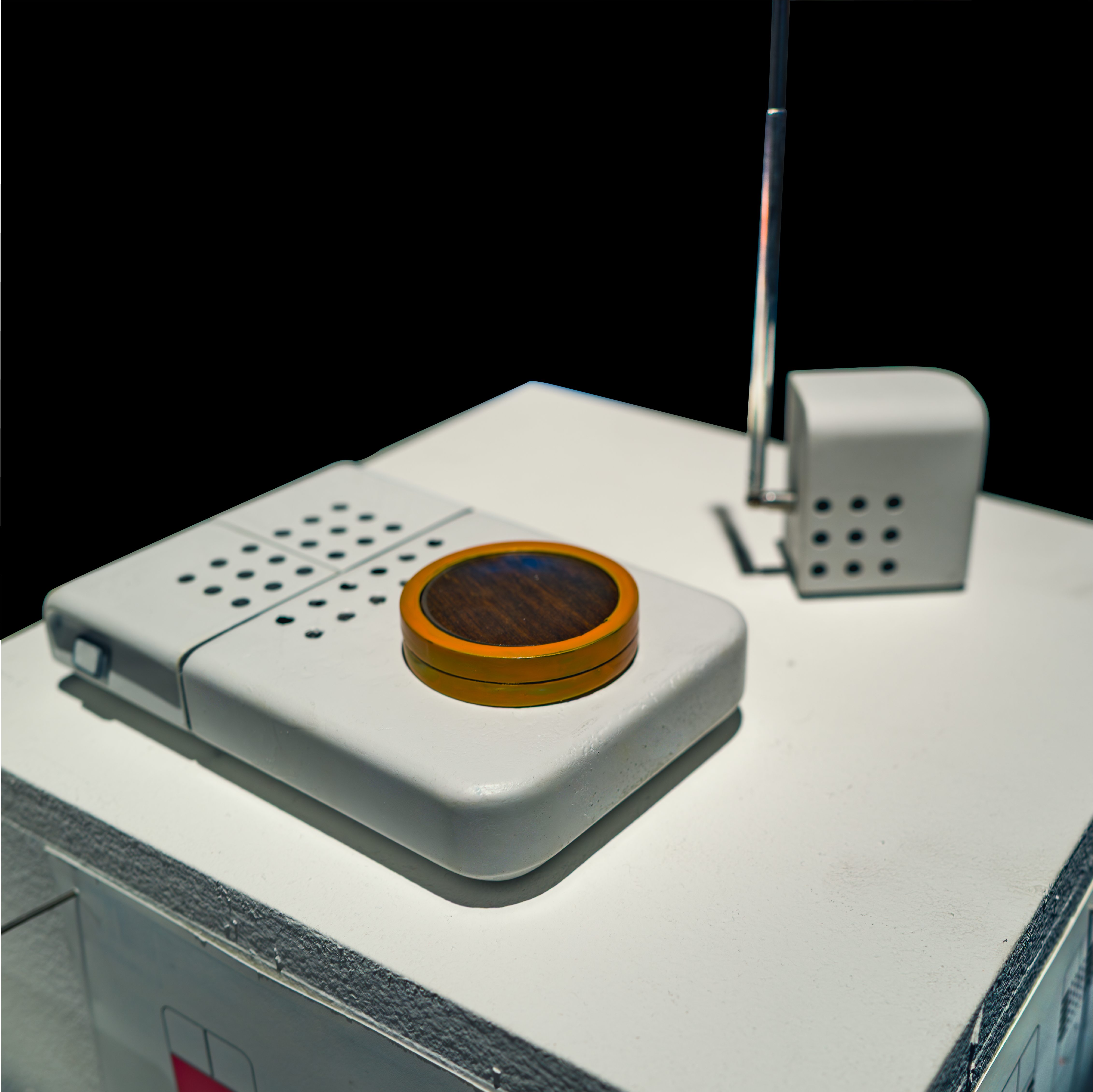 Holm Radio & Companion Set
